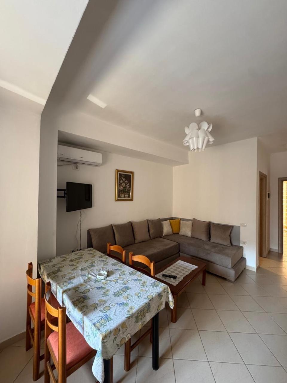 Villa 151 Sarandë Eksteriør bilde